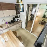 724 Apartman *